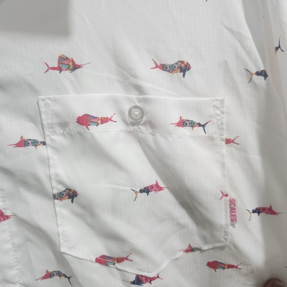 Scales Fishing Shirt L White Short Sleeve Button Front Vented Back Fish Print - Picture 8 of 11